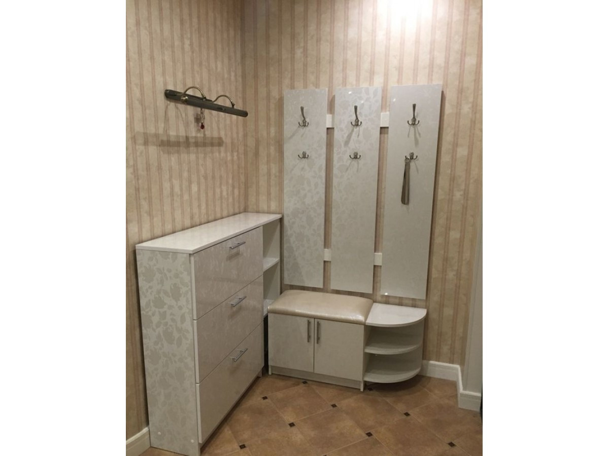Прихожие Инту на заказ в Саках Прихожие Инту на заказ в Саках фотография